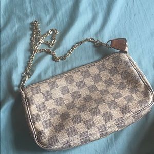 Louis Vuitton Pochette 💫